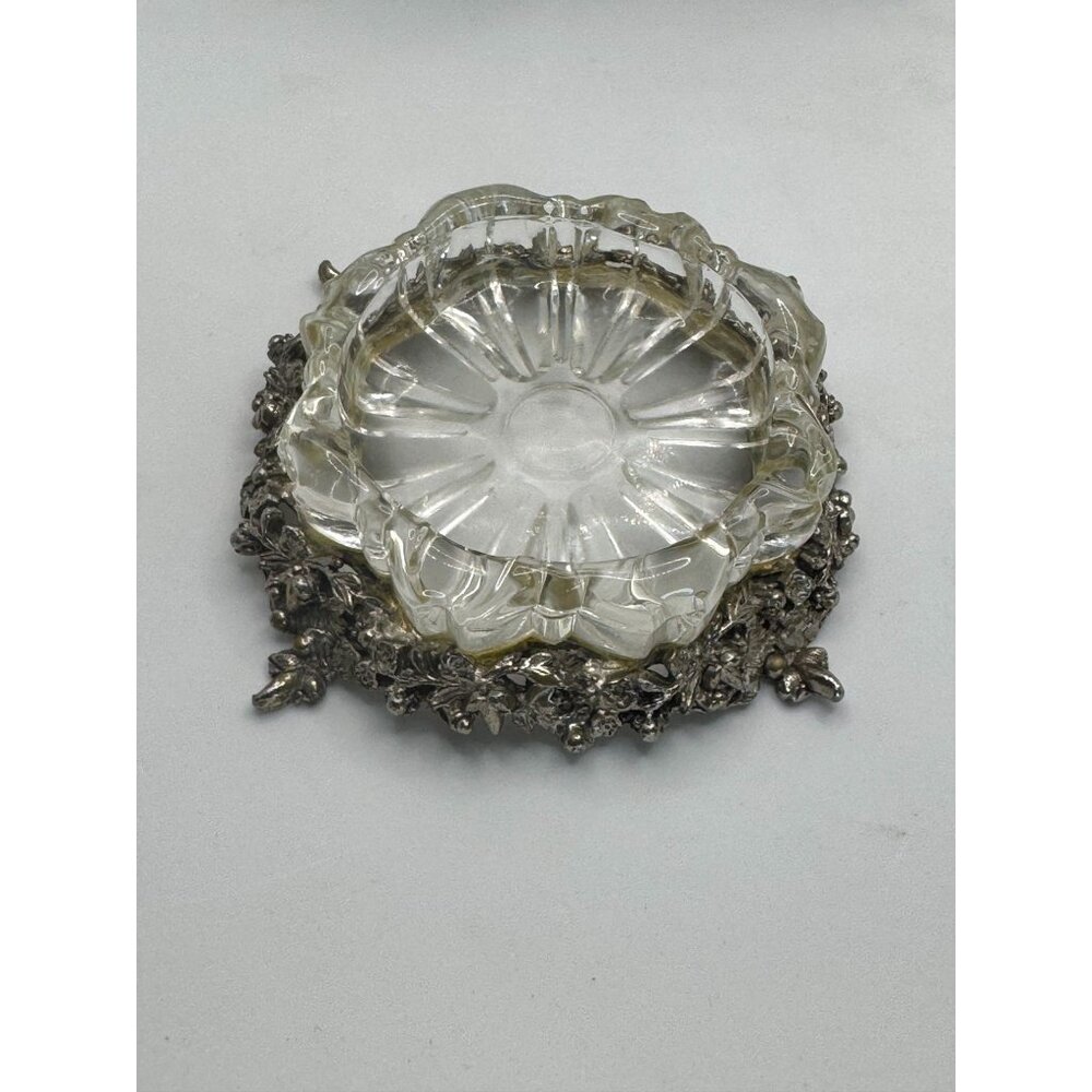 Mementos Brand Detailed Metal & Crystal Candle Holder